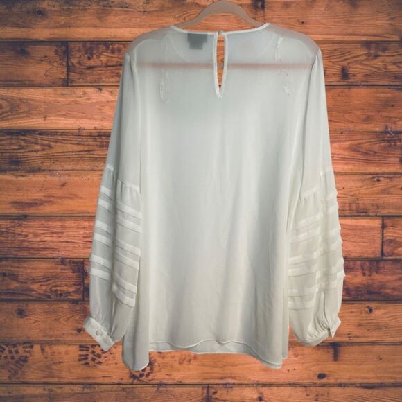 5 for $25🔥City Chic Sheer White Blouse Size 16 - Picture 2 of 6